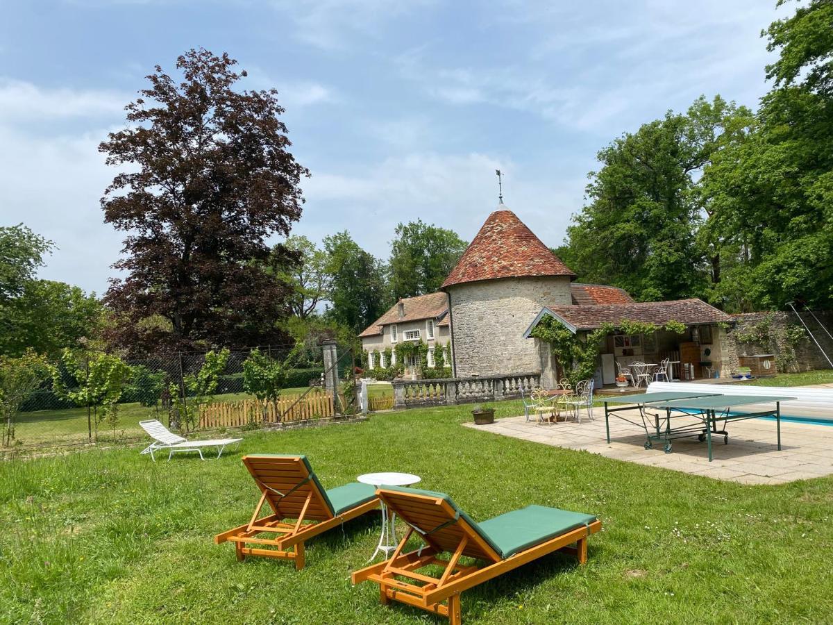 Le Colombier De Malpas Bed & Breakfast Quingey Dış mekan fotoğraf