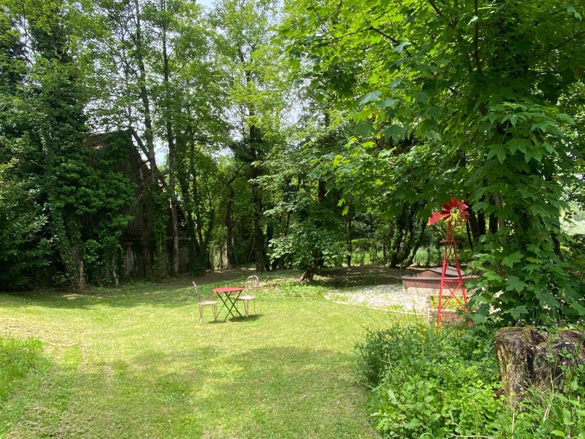 Le Colombier De Malpas Bed & Breakfast Quingey Dış mekan fotoğraf