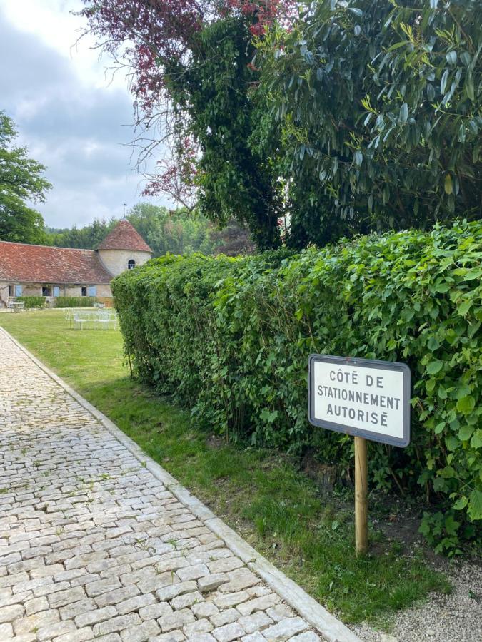 Le Colombier De Malpas Bed & Breakfast Quingey Dış mekan fotoğraf