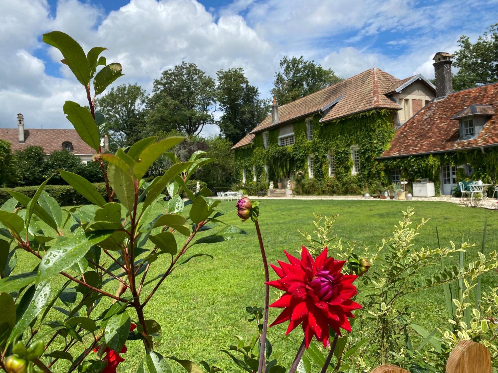 Le Colombier De Malpas Bed & Breakfast Quingey Dış mekan fotoğraf