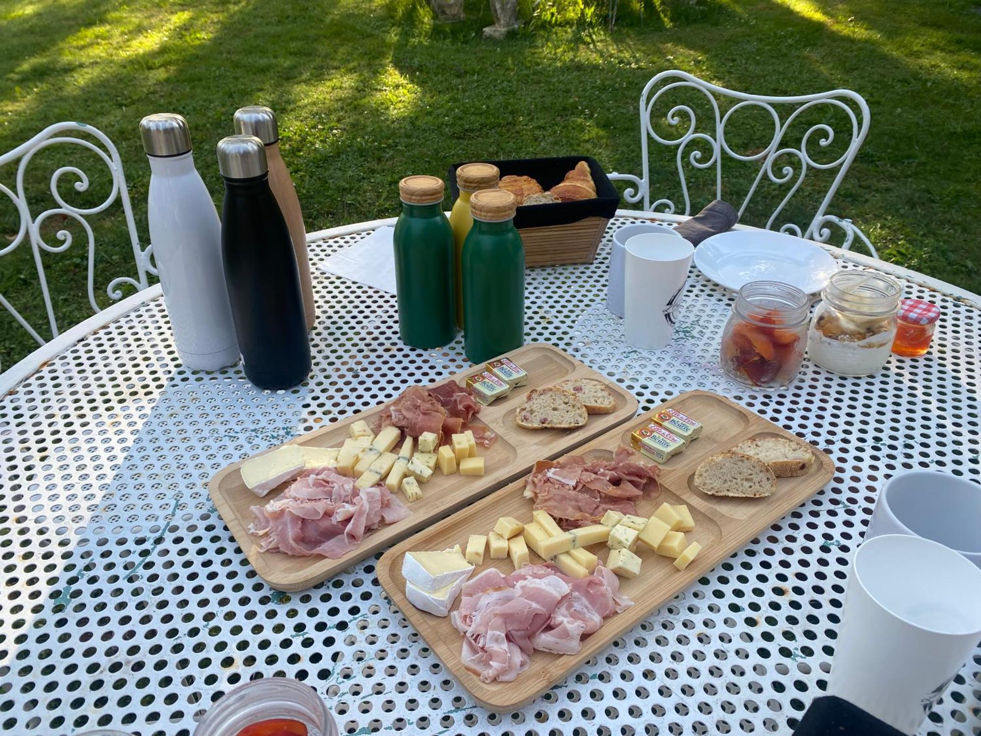 Le Colombier De Malpas Bed & Breakfast Quingey Dış mekan fotoğraf
